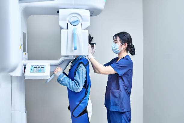 Best After-Hours Emergency Dentist in Struthers, OH